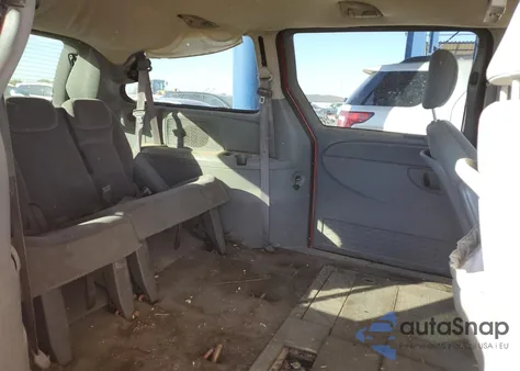 2005 Dodge Grand Caravan Sxt from USA, damaged, VIN 2D8GP44L05R220775